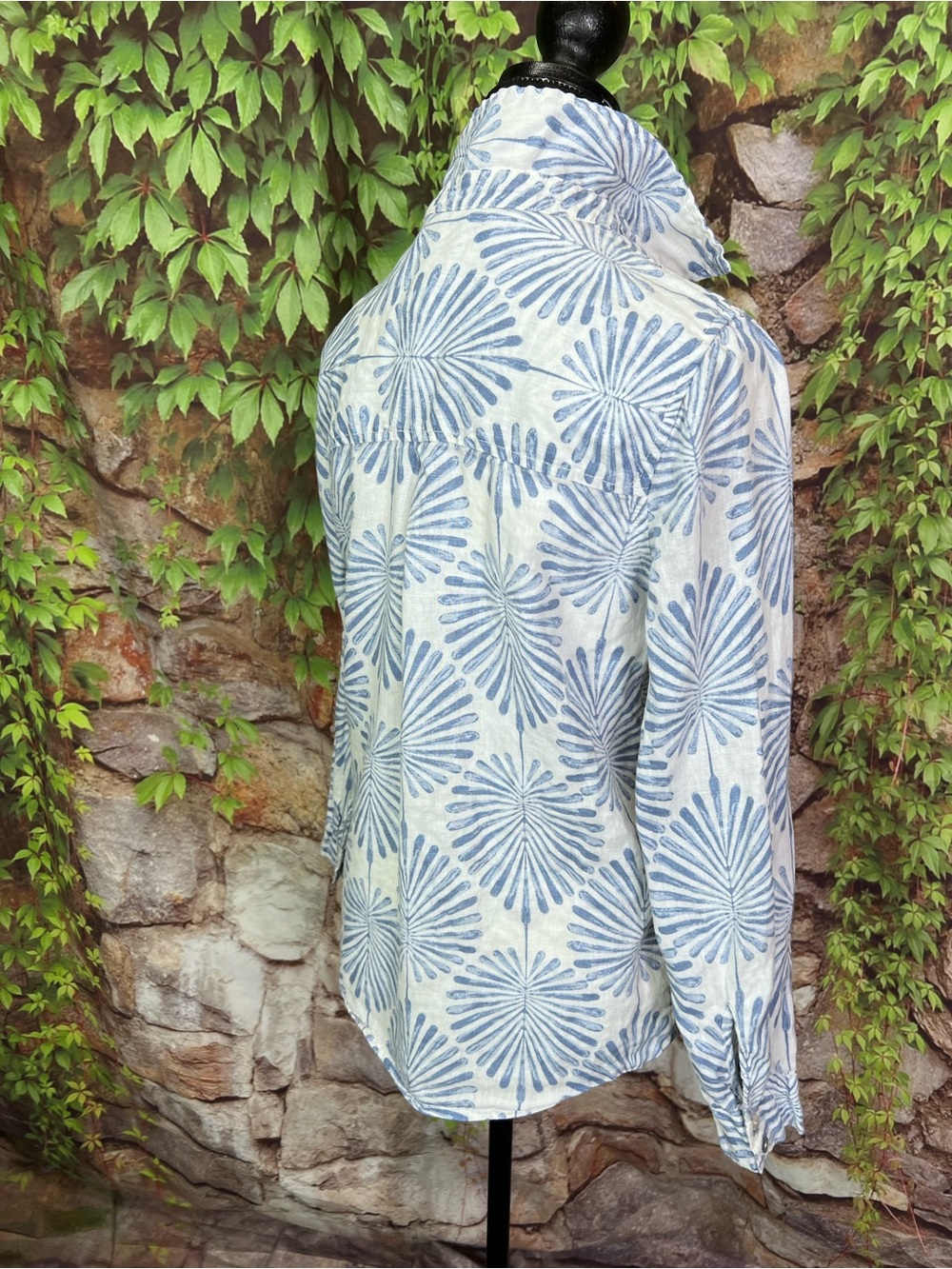 JOIE Blue and White Airy Botanical Print Linen Resortwear Coastal Blouse, S - Picture 8 of 12